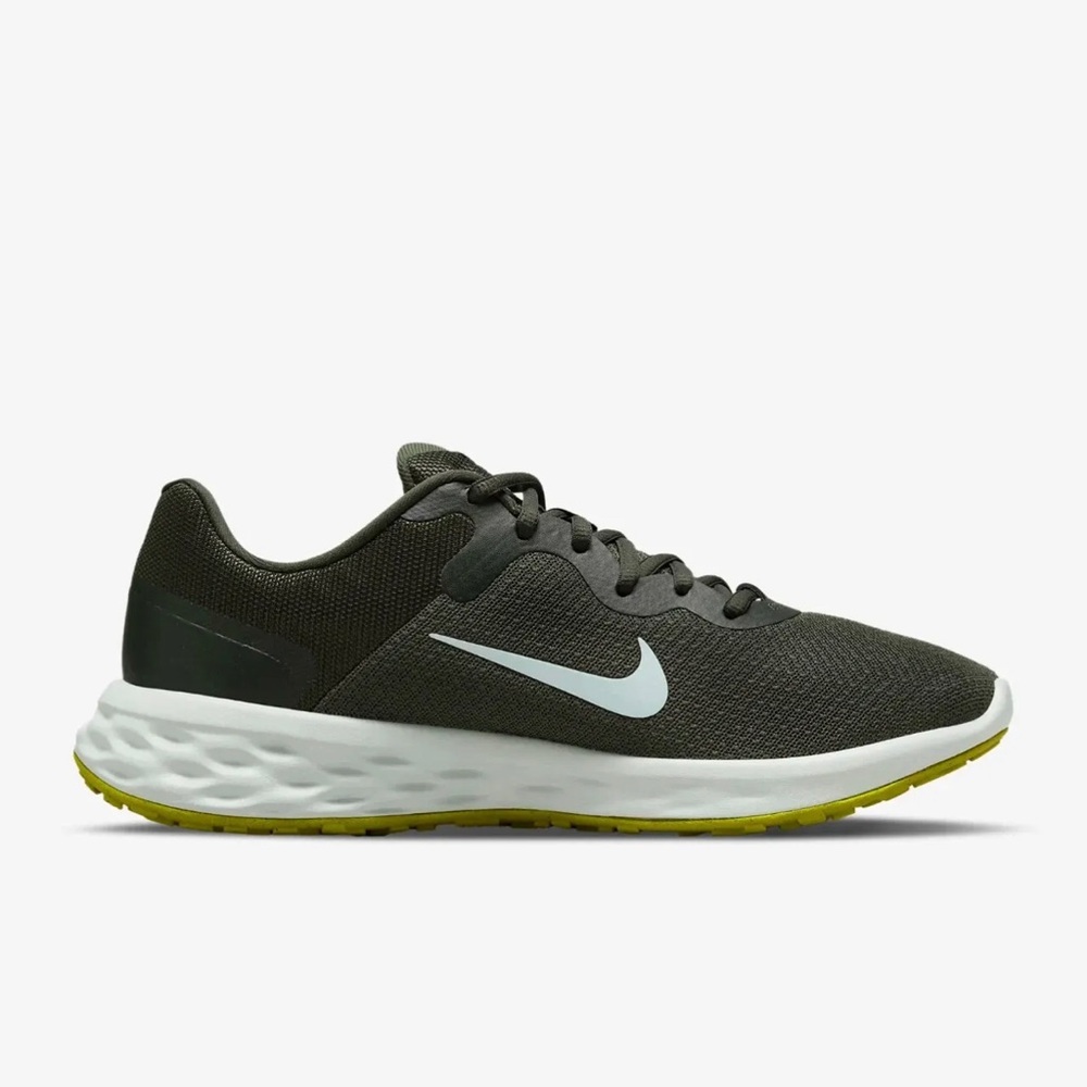 Nike Revolution 6 Next Nature Road Running Shoes - green (DC3728-300) new in box - Picture 4 of 9